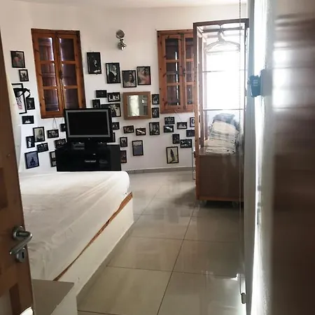 Thea Lasa House Polemi